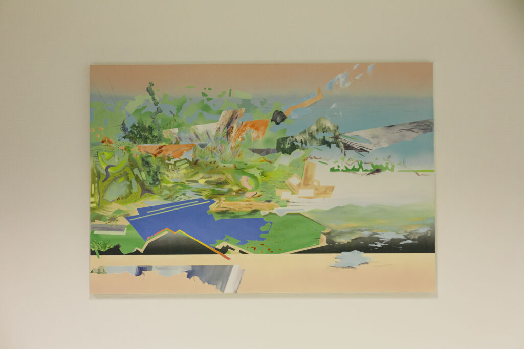 Bild des Künstlers an der Wand